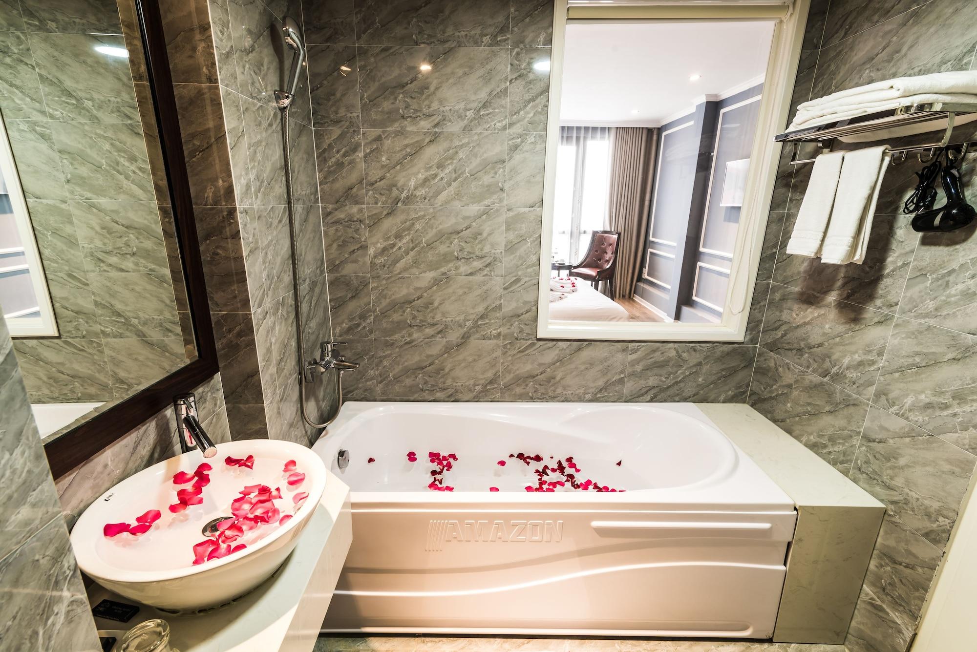 Hanoi Crystal Pearl Hotel エクステリア 写真